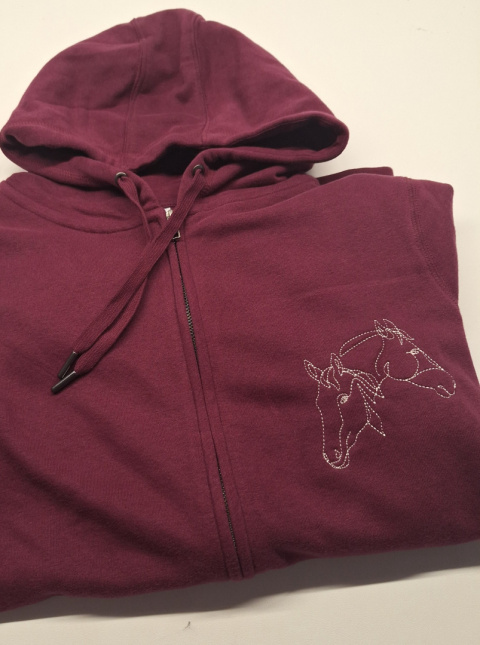Bluza z haftem - końskie głowy Bluza z haftem - końskie głowy